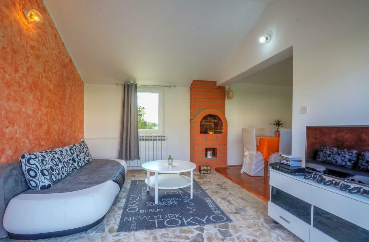 Green House Villa